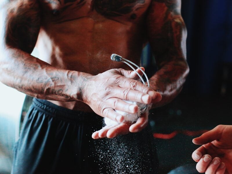 Do You Really Need a Lifting Belt? A Home Fitness Guide To Smarter, Safer Strength Training